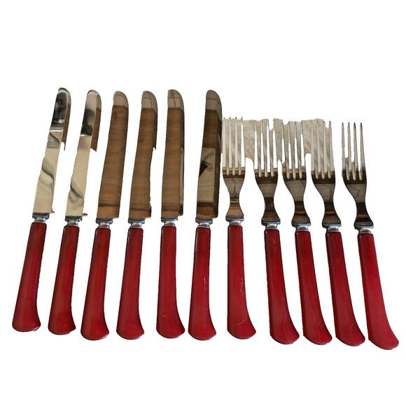 Vintage RED Bakelite Handle Silverware 11 Utensils Knives & Forks Flatware - Picture 9 of 13